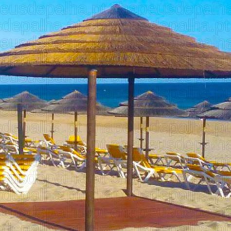 casas de massagens com toldo em palha 2